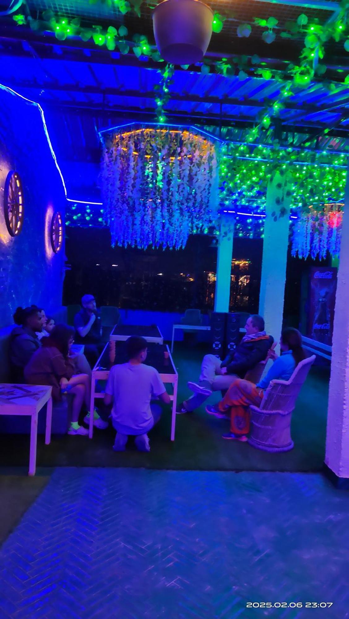 Big Brother Hostel Hotel Agra  Εξωτερικό φωτογραφία
